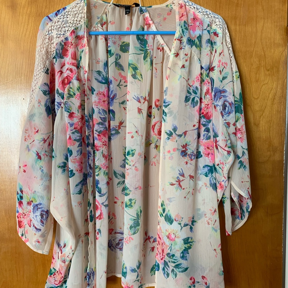 Flowered kimono